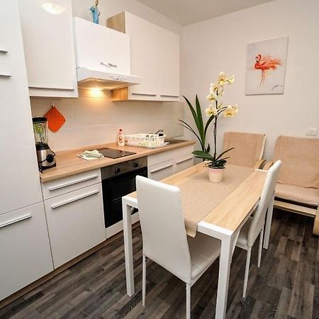 Apartman Dea Crveni Vrh Exterior foto